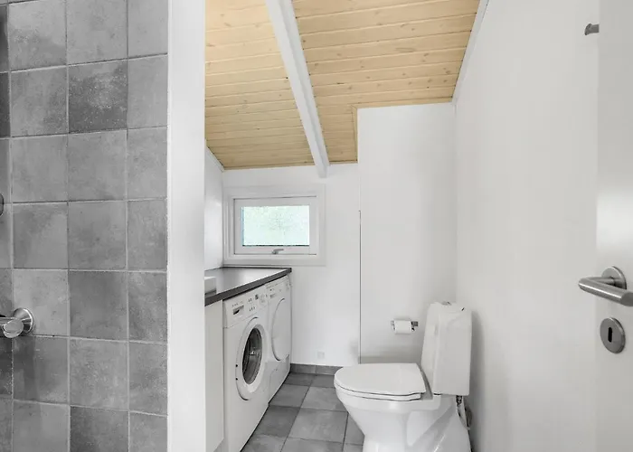 بيت للعطل 4 Bedroom Beautiful In Jerup