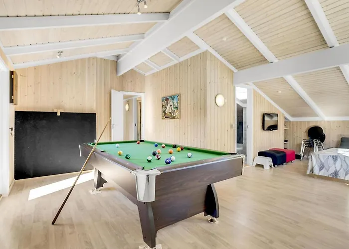 4 Bedroom Beautiful In